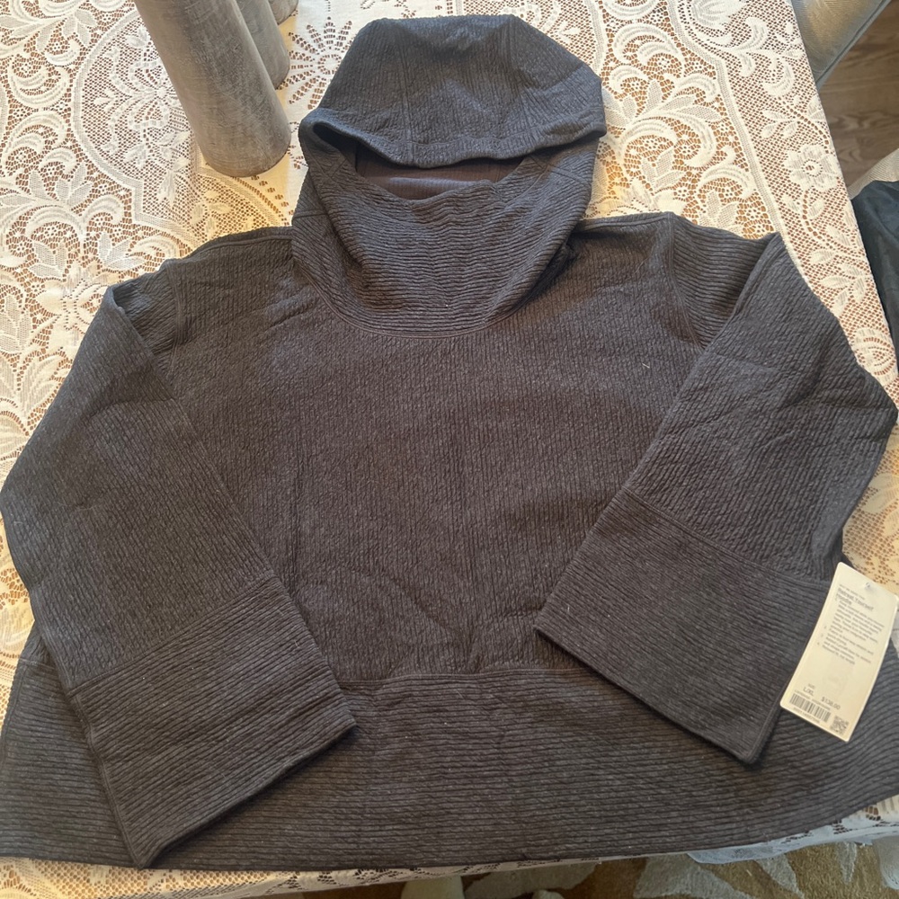 L/XL Lululemon Athletica Hoodie